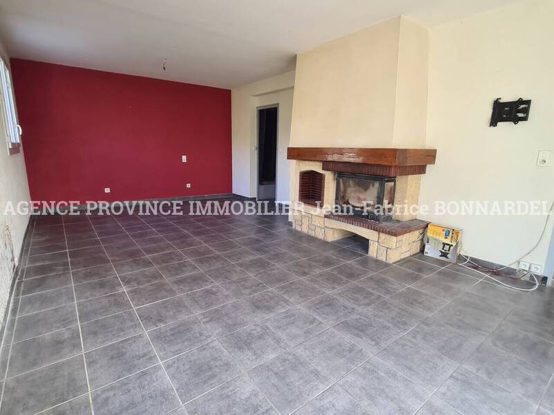 Vente maison 8 pièces 133 m² à Pierrelatte 26700