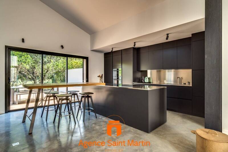 Vente maison 5 pièces 186 m² à Montélimar 26200