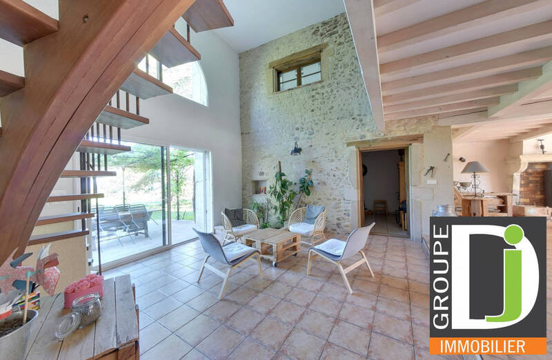 Vente maison 10 pièces 260 m² à Montmeyran 26120