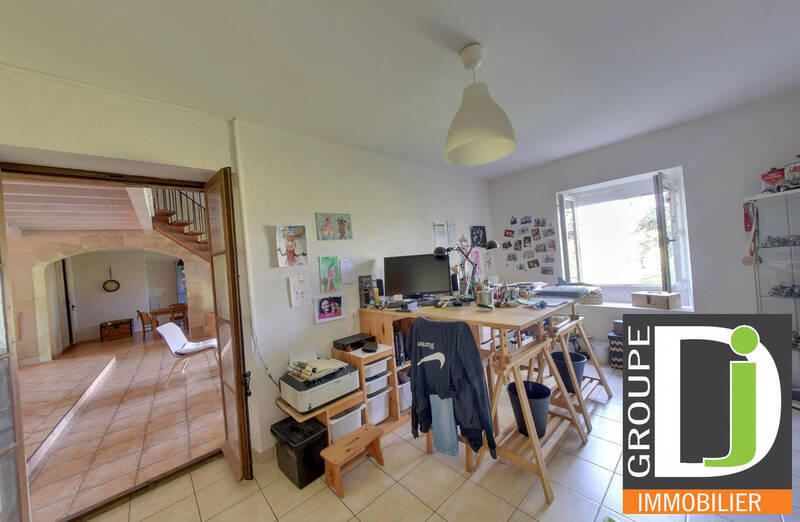 Vente maison 10 pièces 260 m² à Montmeyran 26120