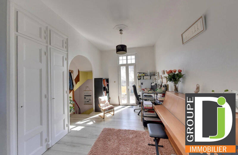 Vente maison 6 pièces 168 m² à Bourg-lès-Valence 26500