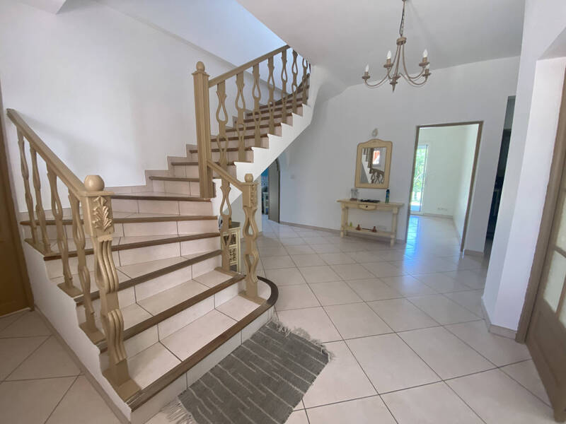 Vente maison 6 pièces 174 m² à Montélimar 26200