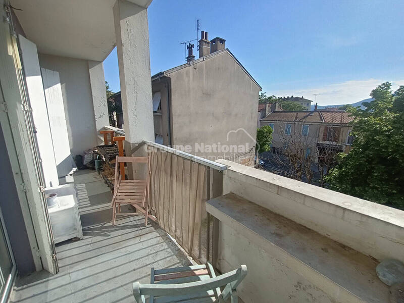 Vente appartement 3 pièces 57 m² à Bourg-lès-Valence 26500