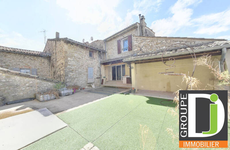 Vente maison 7 pièces 193 m² à Aouste-sur-Sye 26400