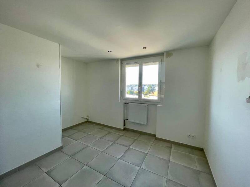 Vente appartement 3 pièces 64 m² à Romans-sur-Isère 26100