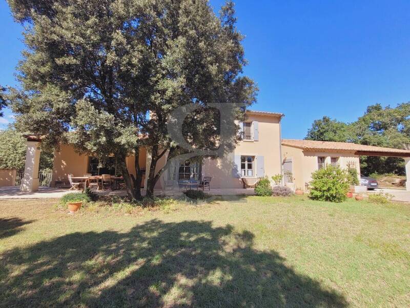 Vente maison 7 pièces 200 m² à Grignan 26230