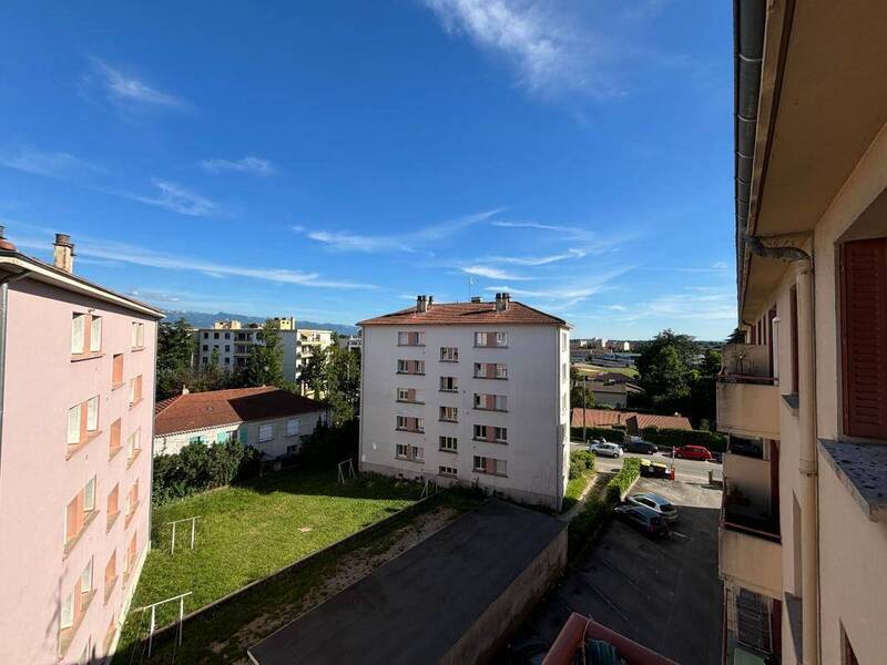 Vente appartement 3 pièces 56 m² à Romans-sur-Isère 26100