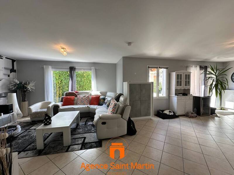 Vente maison 6 pièces 109 m² à Montélimar 26200