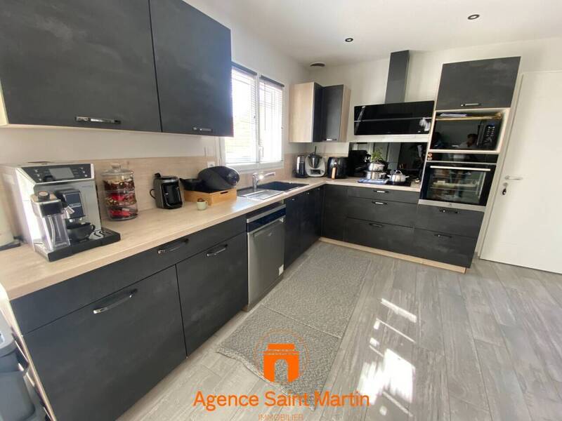 Vente maison 5 pièces 88 m² à Montélimar 26200