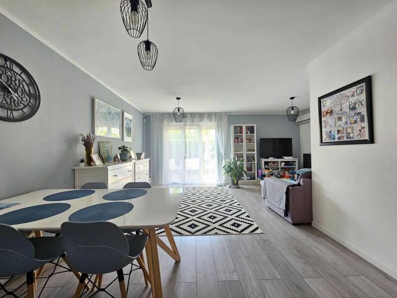 Vente maison 4 pièces 101 m² à Montélimar 26200