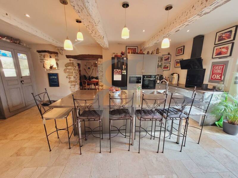 Vente maison 7 pièces 290 m² à Marsanne 26740