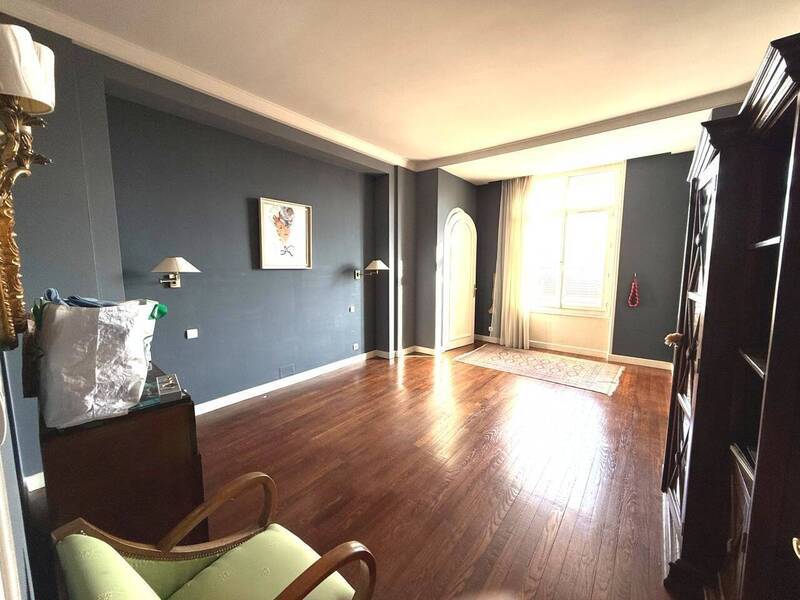 Vente appartement 7 pièces 209 m² à Romans-sur-Isère 26100