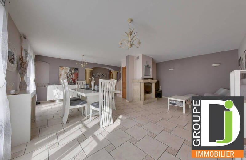 Vente maison 6 pièces 186 m² à Saint-Cierge-la-Serre 07800