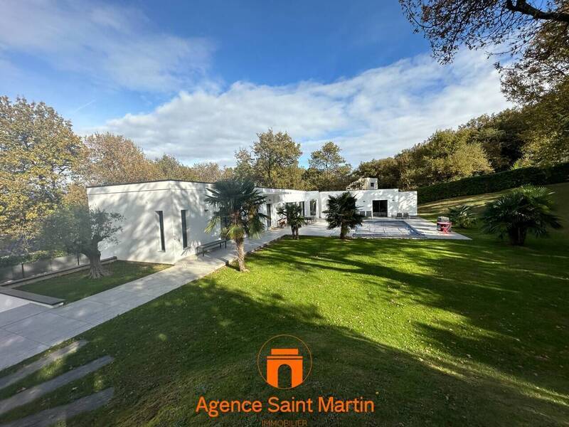 Vente maison 7 pièces 200 m² à Montélimar 26200