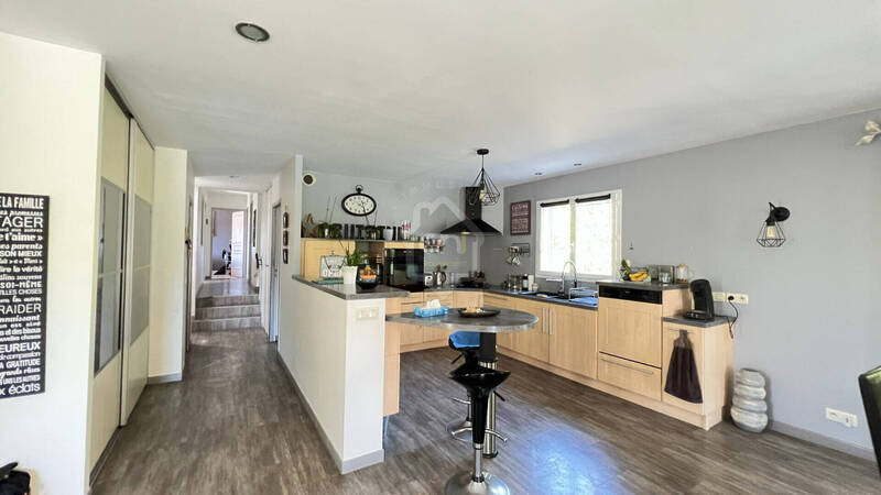 Vente maison 5 pièces 150 m² à Saint-Péray 07130