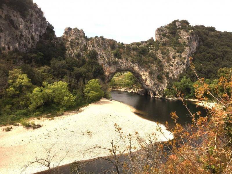 Vente terrain à Vallon-Pont-d'Arc 07150