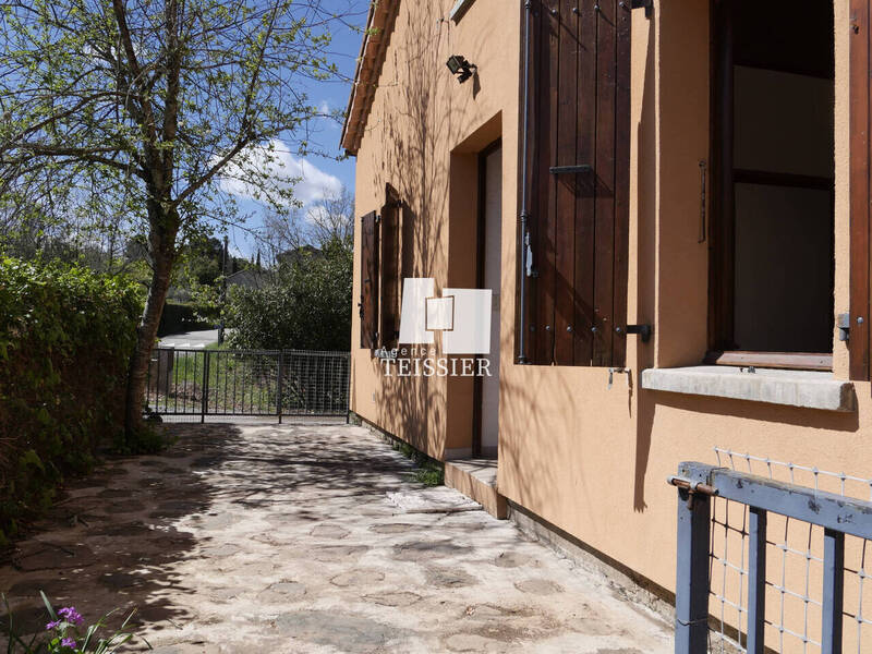 Vente maison 4 pièces 52 m² à Lablachère 07230