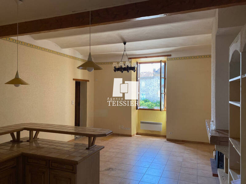 Vente maison 6 pièces 100 m² à Berrias-et-Casteljau 07460