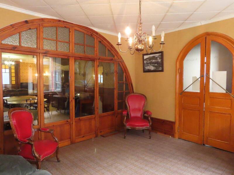 Vente maison 29 pièces 590 m² à Lalouvesc 07520