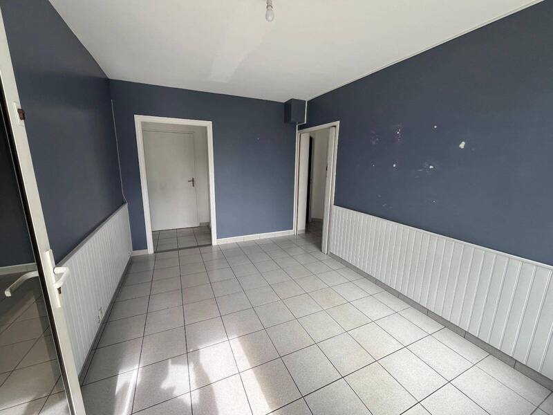 Location local à Annonay 07100 670 €