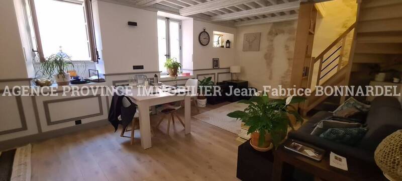 Vente maison 3 pièces 84 m² à Saint-Paul-Trois-Châteaux 26130