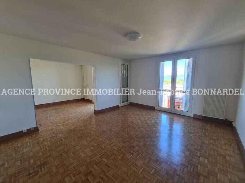 Vente appartement 6 pièces 103 m² à Pierrelatte 26700