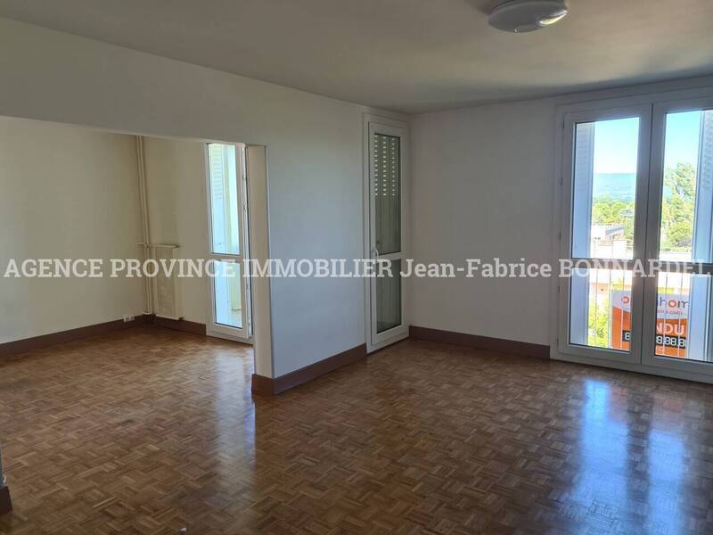 Vente appartement 6 pièces 103 m² à Pierrelatte 26700