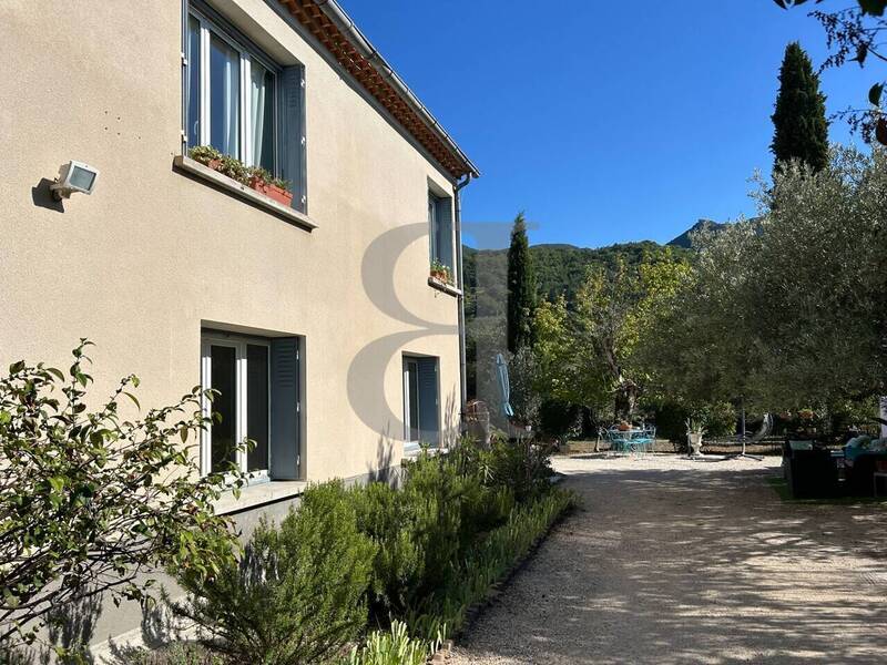 Vente maison 5 pièces 150 m² à Nyons 26110