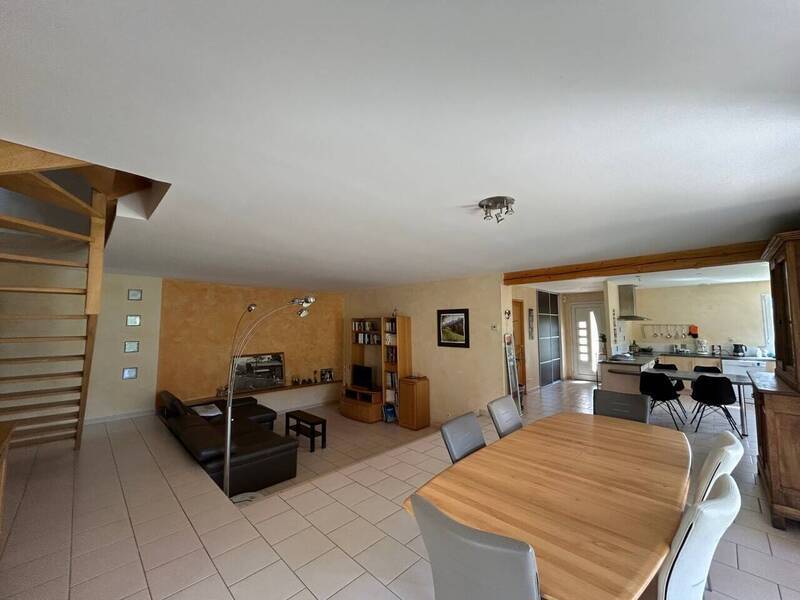 Vente maison 6 pièces 187 m² à Privas 07000