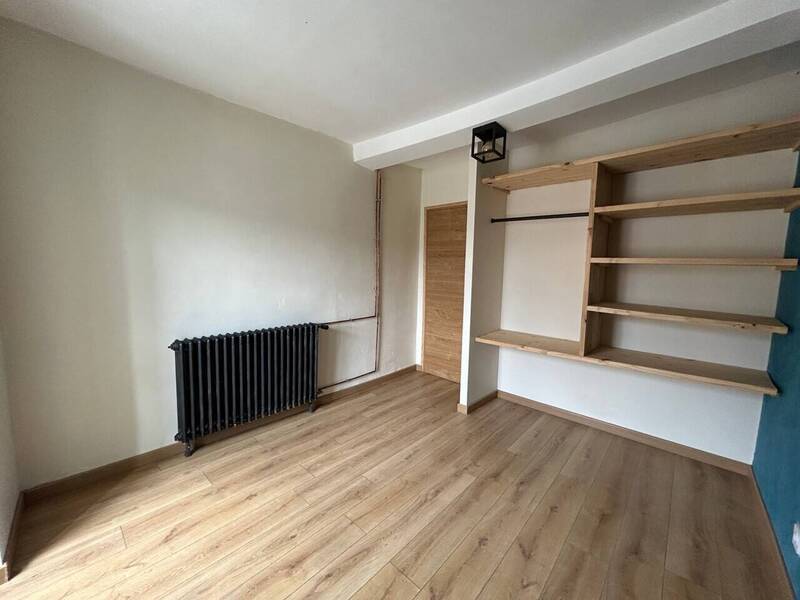 Vente appartement 2 pièces 54 m² à Privas 07000