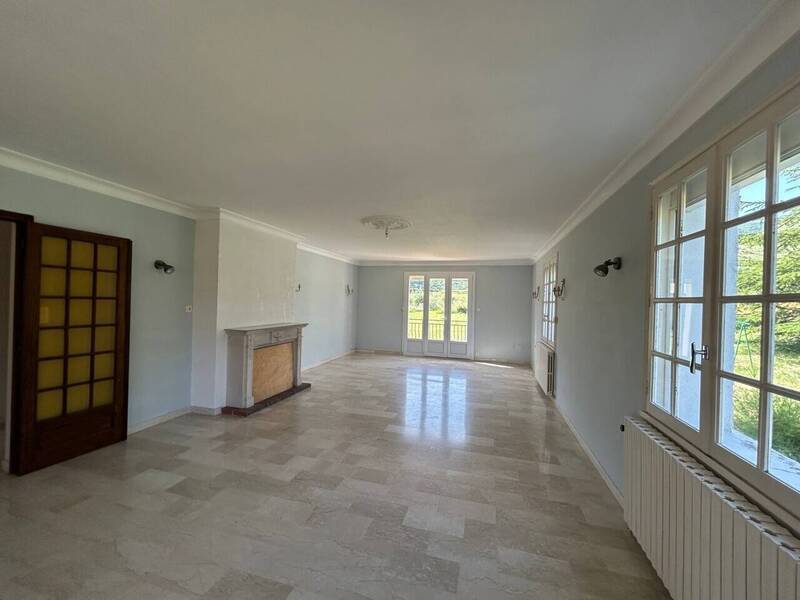 Vente maison 7 pièces 135 m² à Saint-Priest 07000