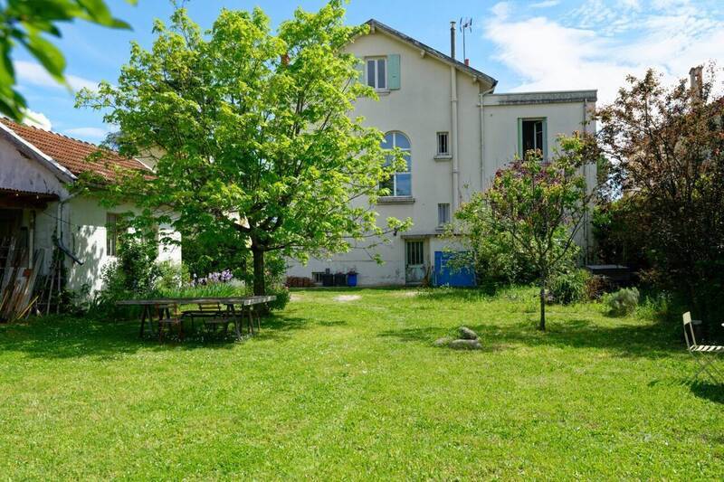 Vente maison 8 pièces 180 m² à Romans-sur-Isère 26100