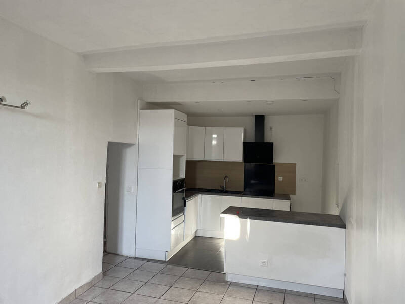 Vente maison 5 pièces 132 m² à Rochemaure 07400