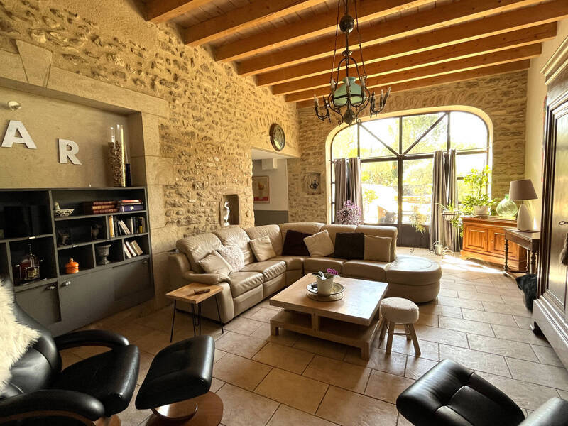 Vente maison 8 pièces 256 m² à La Baume-Cornillane 26120