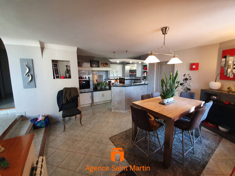 Vente maison 7 pièces 200 m² à Montélimar 26200