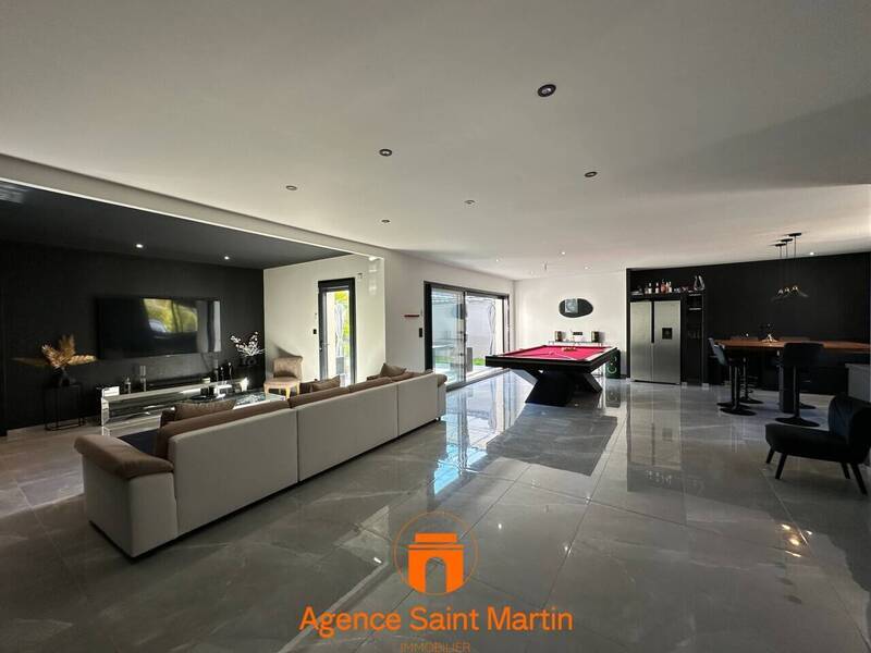 Vente maison 6 pièces 135 m² à Montélimar 26200