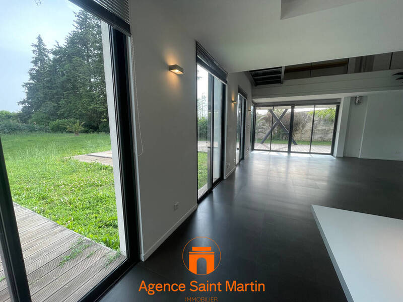 Vente maison 5 pièces 150 m² à Montélimar 26200