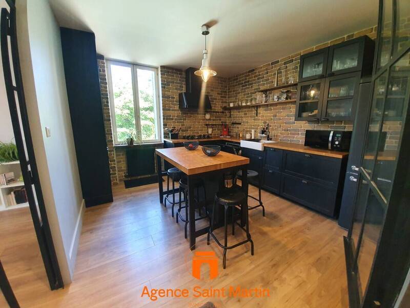 Vente maison 8 pièces 175 m² à Montélimar 26200