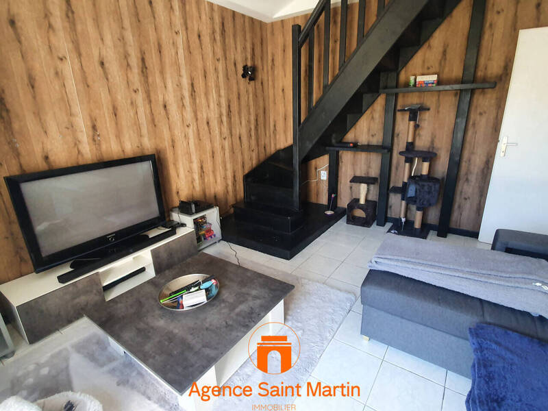 Vente maison 8 pièces 175 m² à Montélimar 26200