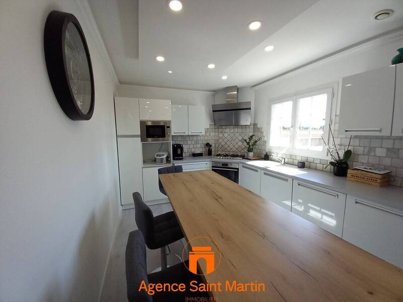 Vente maison 5 pièces 85 m² à Rochemaure 07400