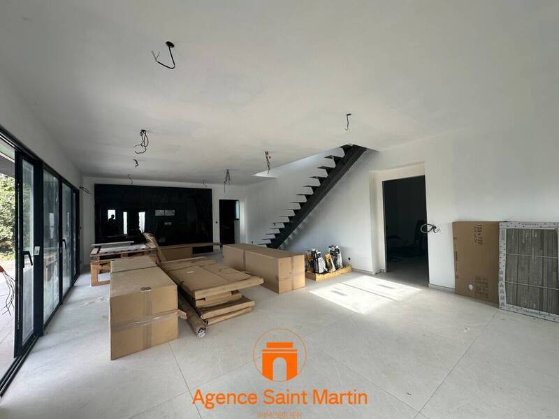 Vente maison 6 pièces 129 m² à Châteauneuf-du-Rhône 26780