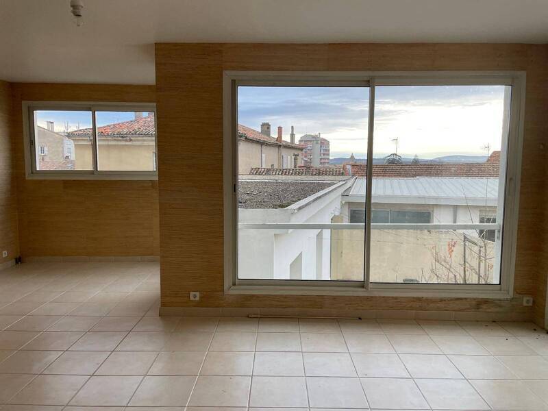 Vente maison 13 pièces 512 m² à Aubenas 07200