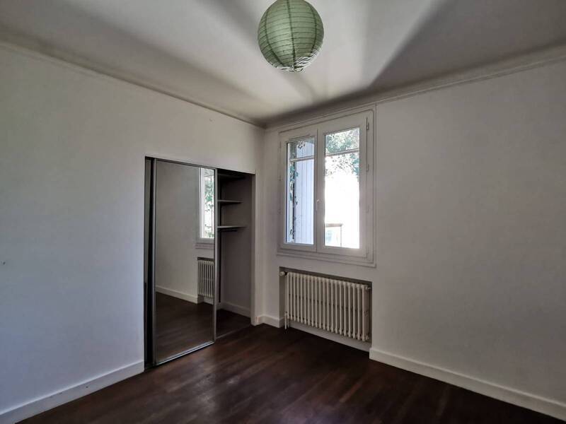 Vente maison 6 pièces 187 m² à Ucel 07200