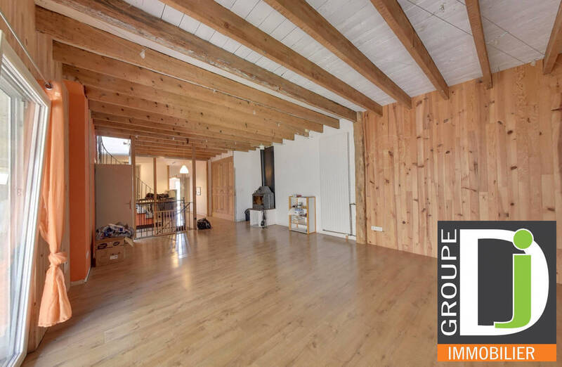 Vente maison 7 pièces 193 m² à Aouste-sur-Sye 26400