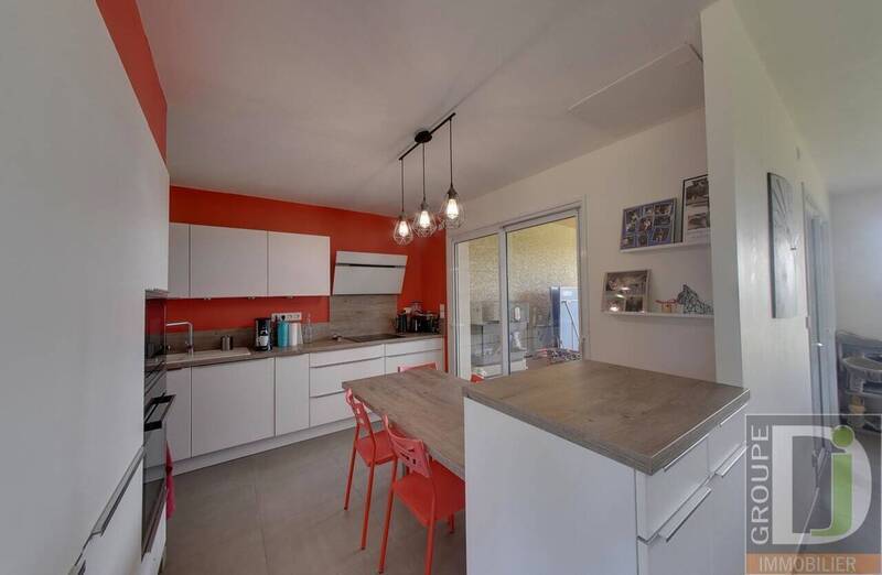 Vente maison 6 pièces 120 m² à Ourches 26120