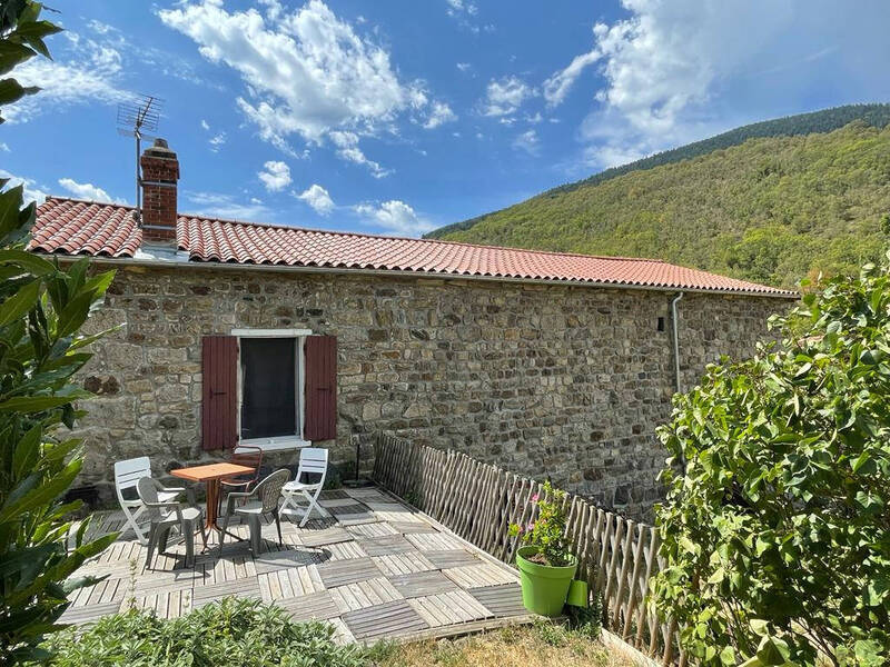 Vente maison 3 pièces 46 m² à Saint-Julien-Vocance 07690