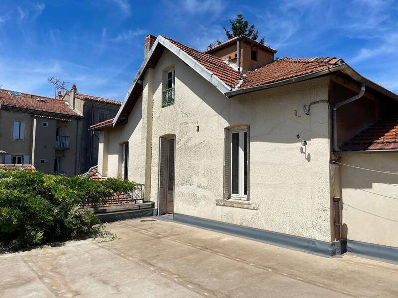 Vente maison 5 pièces 160 m² à Montélimar 26200