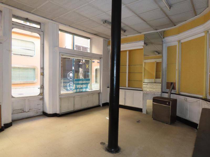 Vente local à Annonay 07100 13 000 €