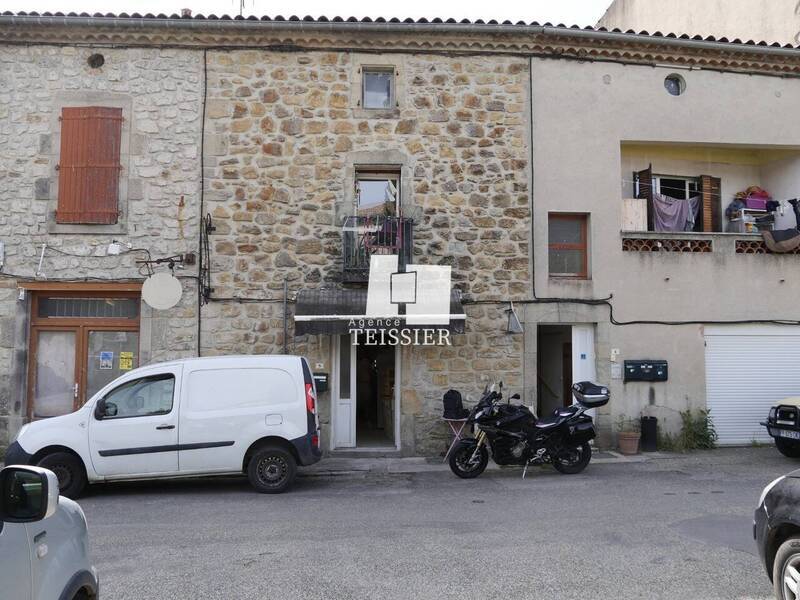 Vente fonds de commerce à Saint-Paul-le-Jeune 07460 110 000 €