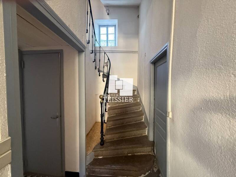 Vente maison 8 pièces 177 m² à Lagorce 07150